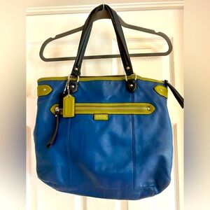 COACH Leather Daisy Emma Dark Navy Blue  Green Tote Style F23922